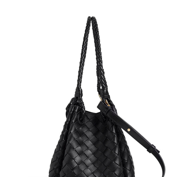 Bottega Veneta Bags? Bottega Veneta Women 'Parachutte' Black Shoulder Bag With Knot Detail And Intrecciato Motif In Leather Woman Premium Designer Shoulder Bag