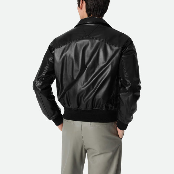 Bottega Veneta Jackets? Bottega Veneta Men Black Bomber Jacket With Two Front Welt Pockets In Leather Man Stylish Everyday Designer Outerwear