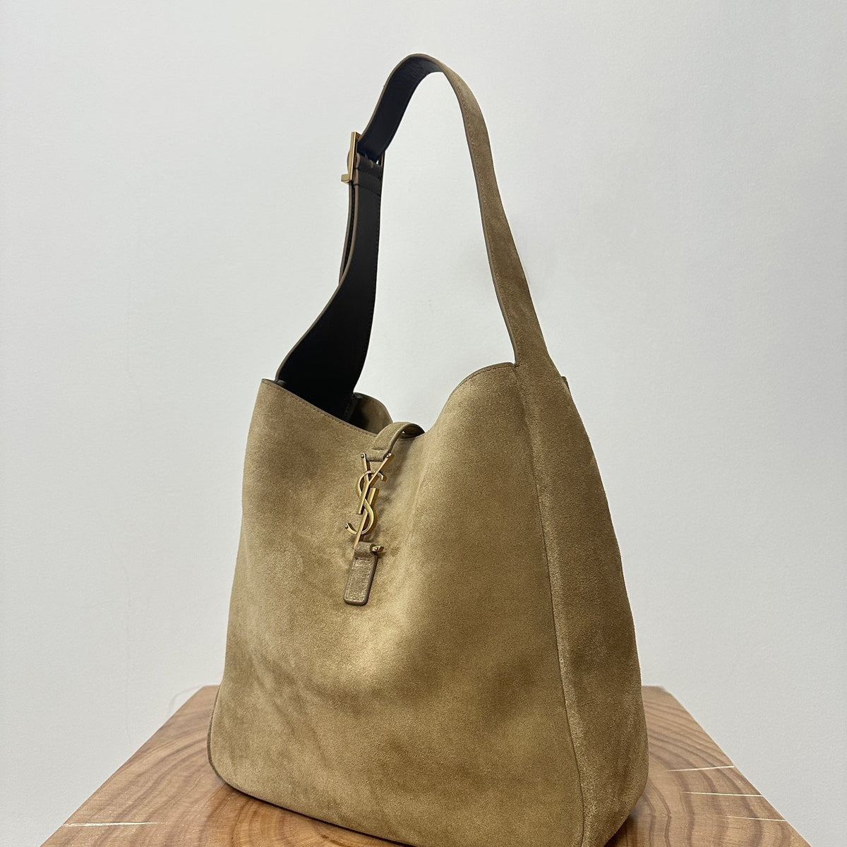 Saint Laurent Bags- Saint Laurent Le 5 À 7 Supple Large Bag Premium Designer Shoulder Bag