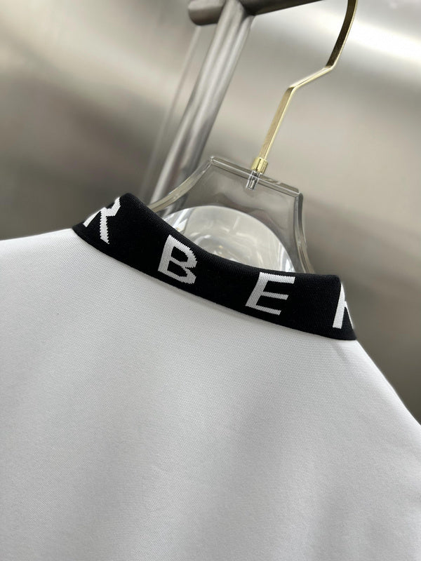 Full silhouette view of Burberry luxury piece style No.162