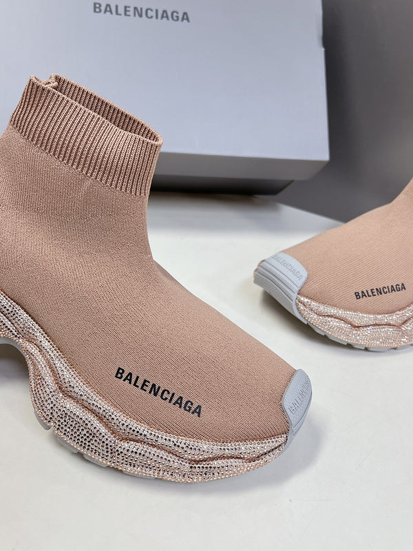 Balenciaga shoes Style 053 - side profile detail