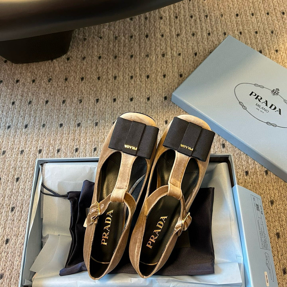 Shoes- Pd Pumps Luxury Lifestyle Designer Footwear