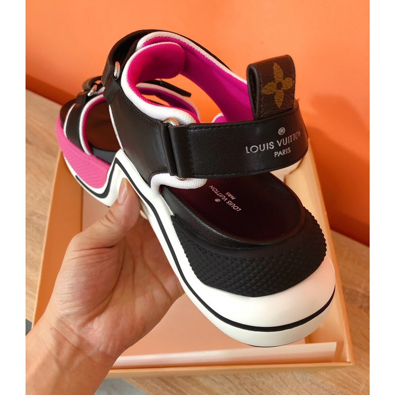 Louis Vuitton shoes Style 276 - back heel detail