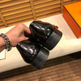 Hermes shoes Style 050 - top view showing design