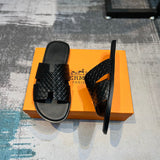 Hermes shoes Style 024 - sole and craftsmanship detail