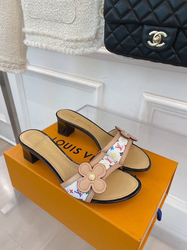 Louis Vuitton shoes Style 412 - close-up of luxury comfort fit