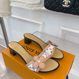 Louis Vuitton Beige Bow-Detail Flats - Angled View