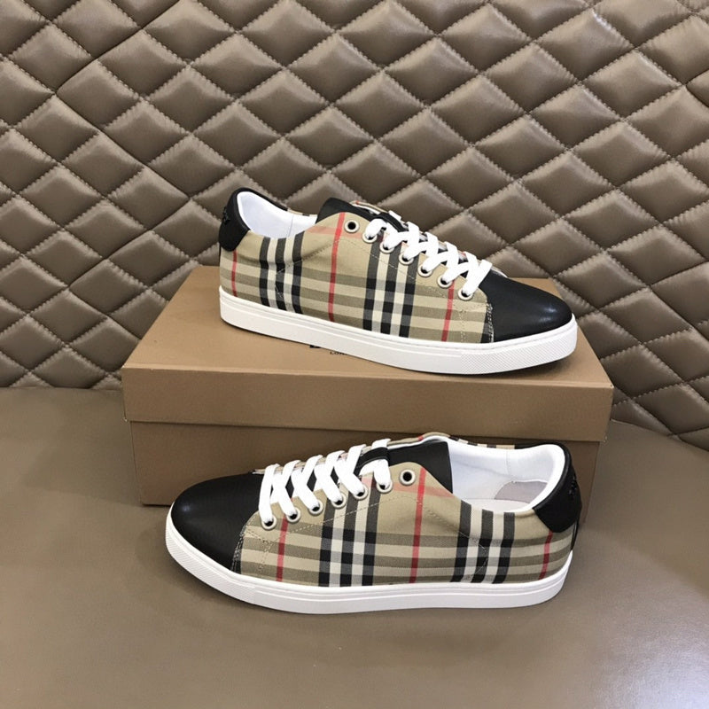 Burberry shoes Style 278 - packaging and accessories
