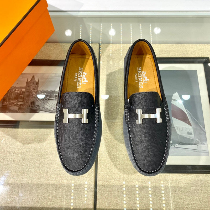 Hermes shoes Style 086 - sole and craftsmanship detail