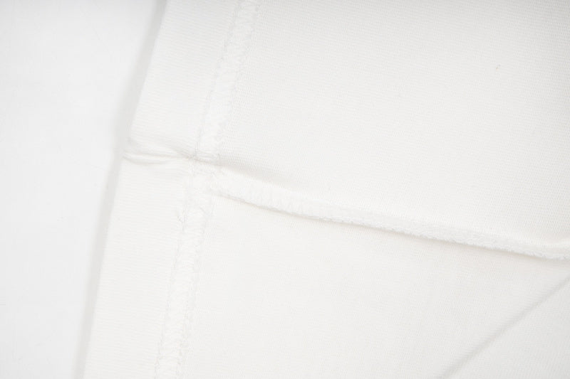 Styling view of Burberry luxury piece style No.338