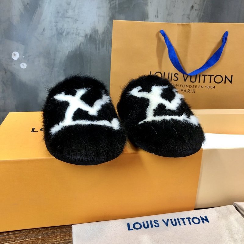 Louis Vuitton shoes front view designer style