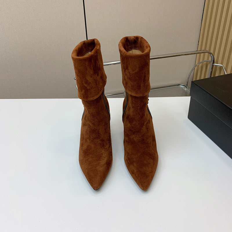 Front view of Saint Laurent luxury piece style No.040