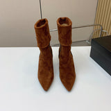 Front view of Saint Laurent luxury piece style No.040