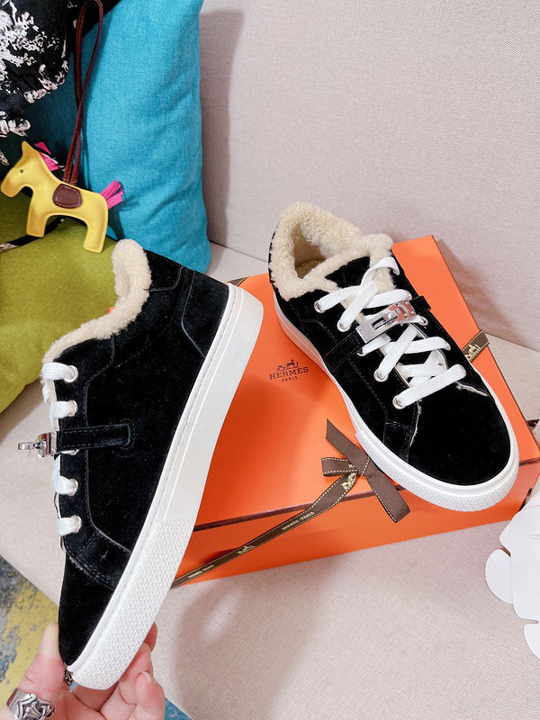Hermes shoes Style 256 - additional angle view