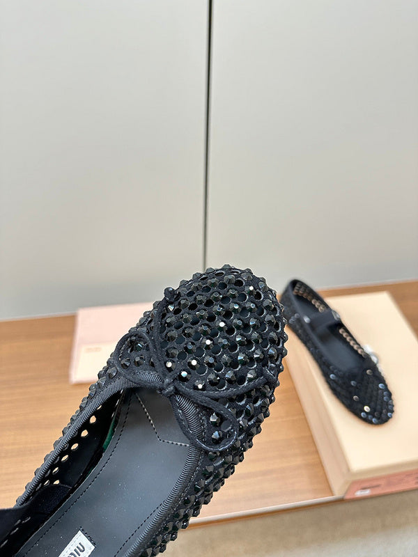 Texture and finish detail of Miu Miu luxury piece style No.134