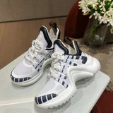 Louis Vuitton shoes Style 290 - side profile detail