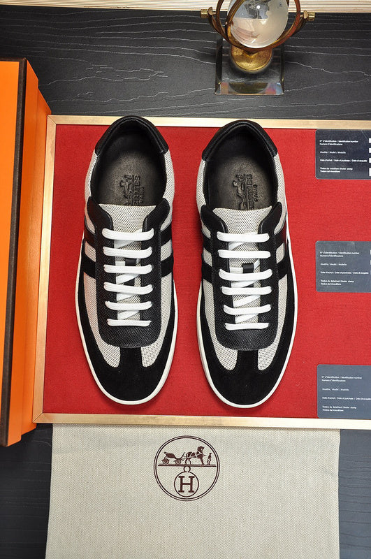 Hermès Grey Pointed-Toe Flats - Angled View
