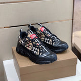 Burberry shoes Style 123 - packaging and accessories