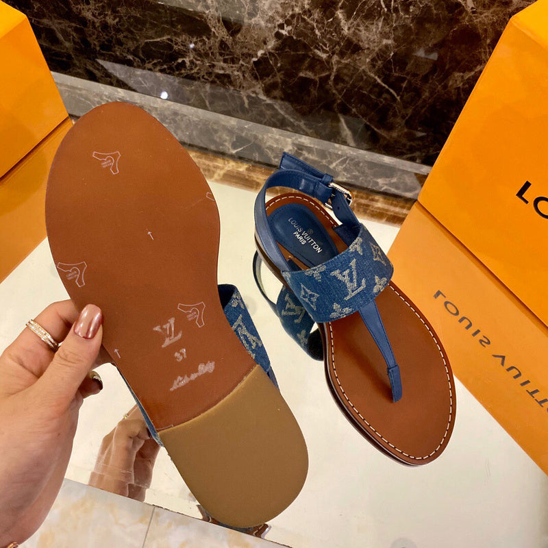 Side profile view of Louis Vuitton luxury piece style No.105