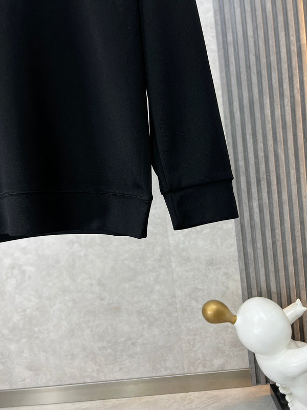 Styling view of Balmain luxury piece style No.043