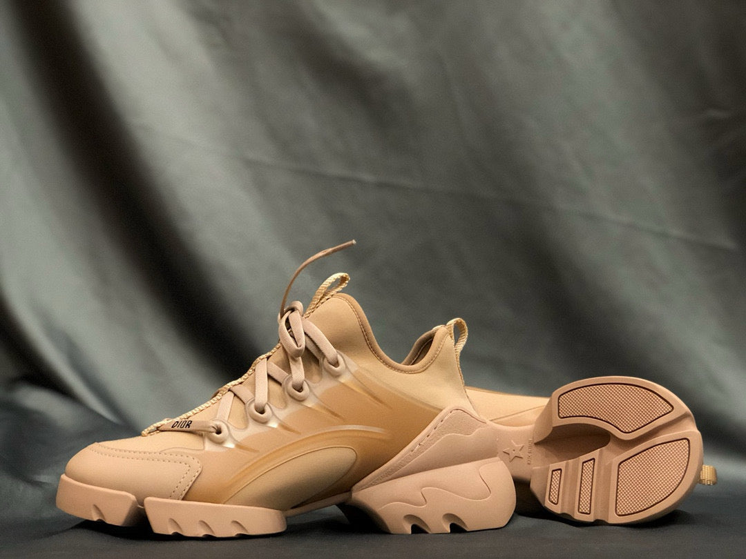 Christian Dior D Connect Sneaker detail shot – authentic designer craftsmanship