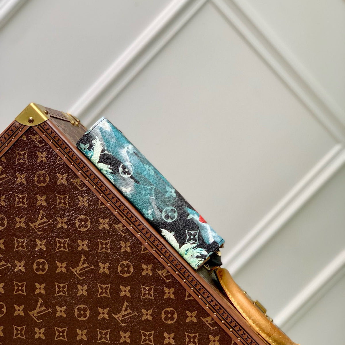 Louis Vuitton Wallets- Louis Vuitton Lou Gaston Wearable Wallet Compact Luxury Card Wallet