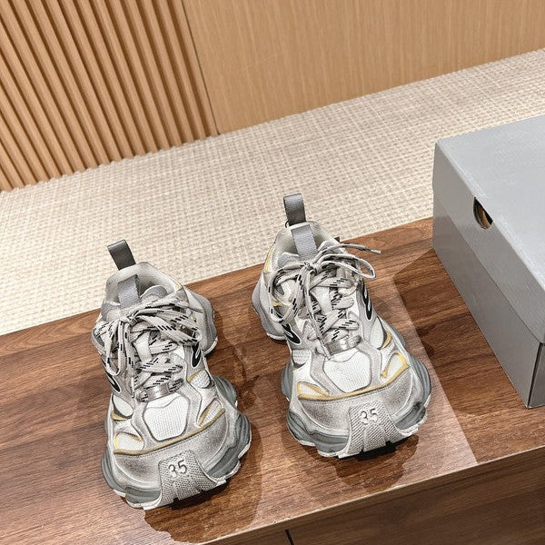 Balenciaga shoes Style 042 - close-up of refined designer finish