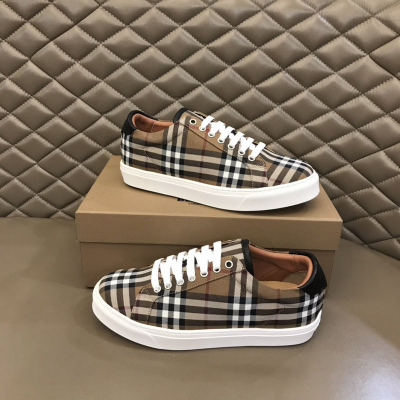 Burberry Grey Classic Ballet Flats - Lifestyle Styling Shot