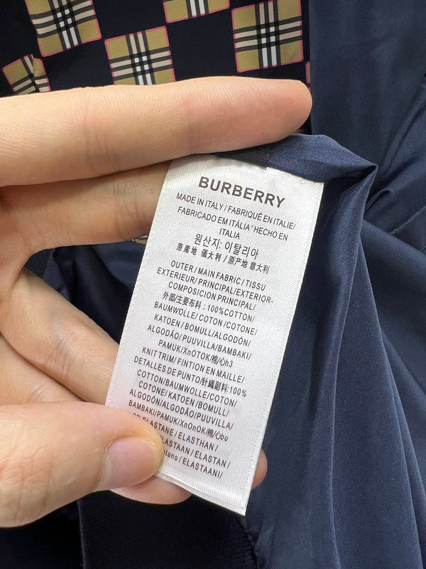 Front view of Burberry luxury piece style No.407