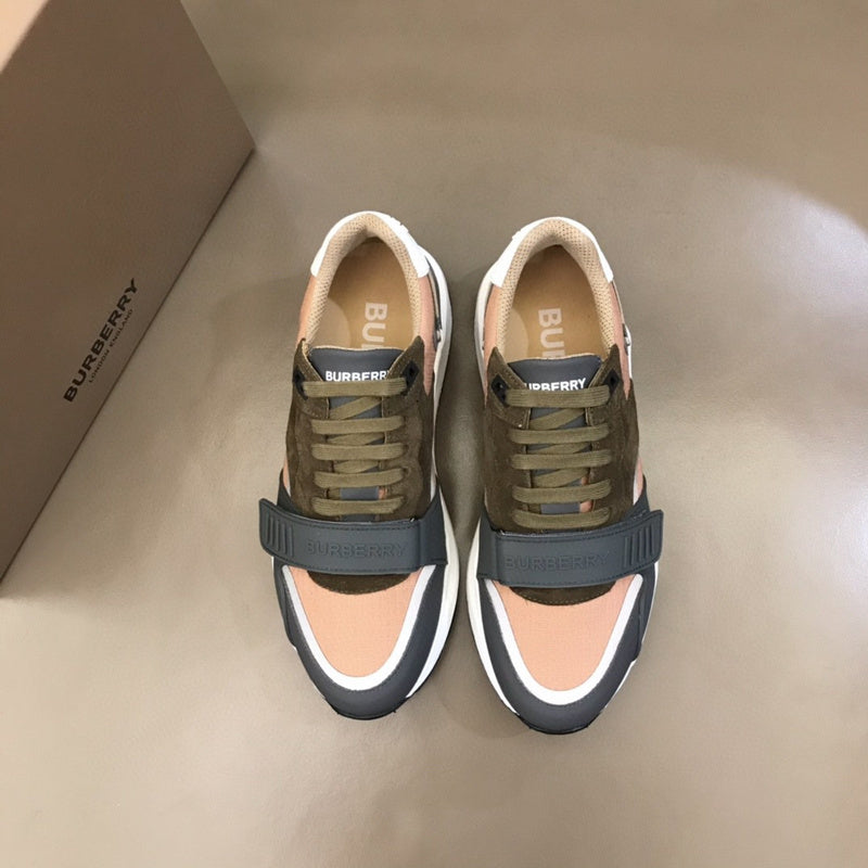 Burberry shoes Style 317 - logo and branding close-up