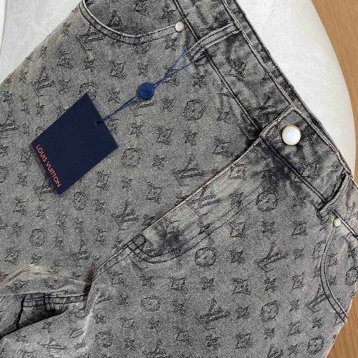 Louis Vuitton Jeans- Louis Vuitton Lou Denim Shorts Classic Everyday Designer Jeans