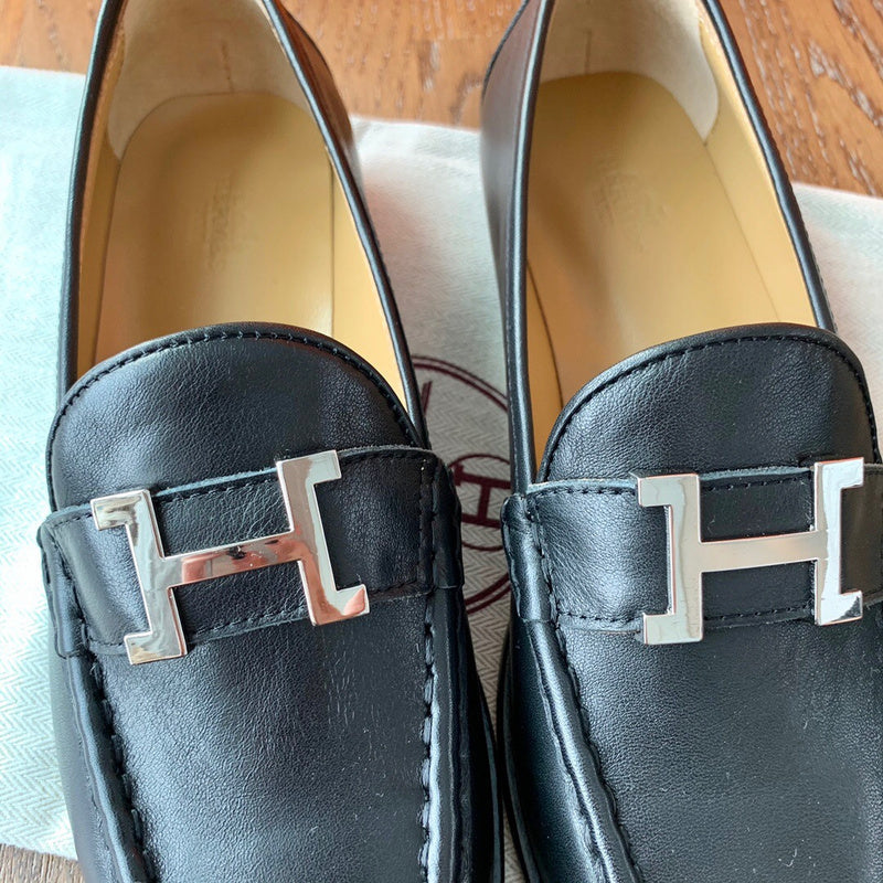 Hermès Grey Platform Heels - Detail Shot of Craftsmanship