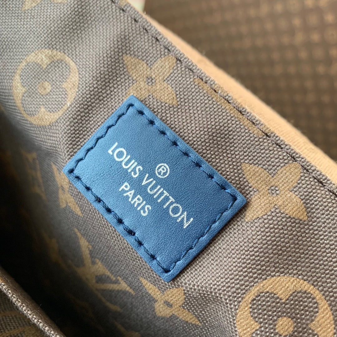 Louis Vuitton Wallets- Louis Vuitton Lou District Pm Messenger Bag Compact Luxury Card Wallet