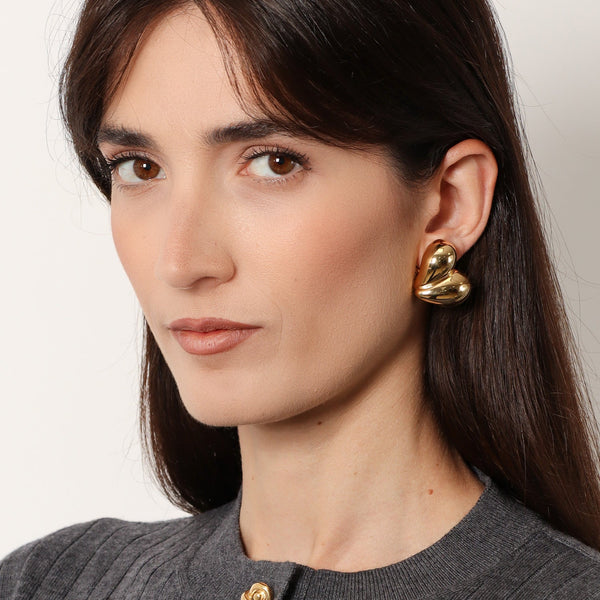 Bottega Veneta jewellery side profile designer luxury fashion