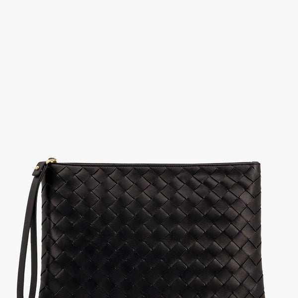 Bottega Veneta Bags? Bottega Veneta Women Intrecciato Leather Pouch Premium Designer Shoulder Bag