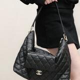 Chanel 23B Maxi Hobo Bag detail shot – authentic designer craftsmanship
