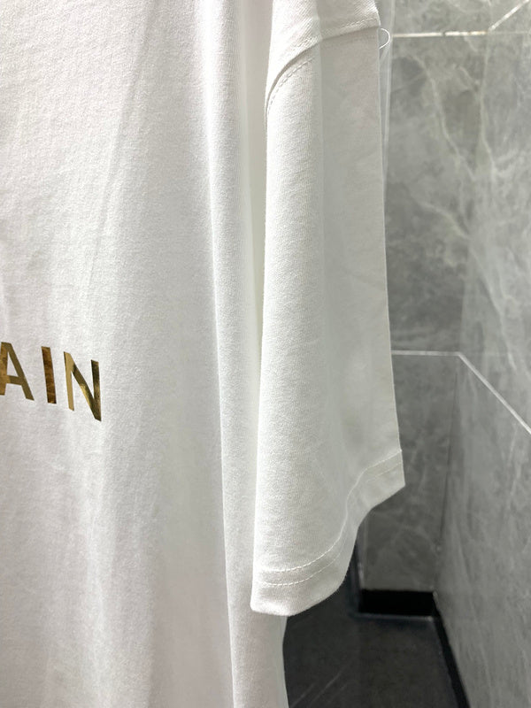 Texture and finish detail of Balmain luxury piece style No.063