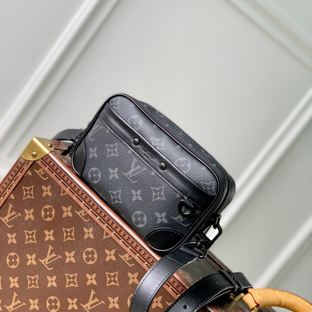 Louis Vuitton Wallets- Louis Vuitton Lou Alpha Wearable Wallet Compact Luxury Card Wallet