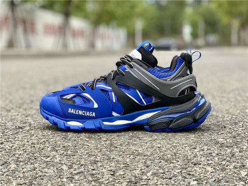 Balenciaga shoes Style 400 - front view, iconic logo design