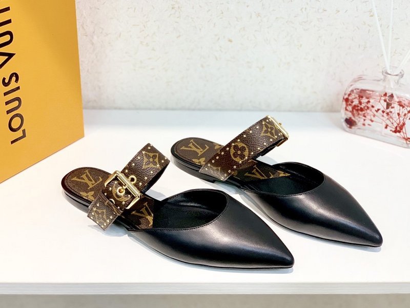 Louis Vuitton shoes front view designer style