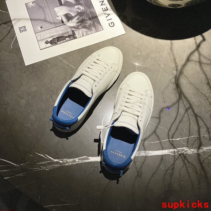 Givenchy shoes Style 068 - logo and branding close-up