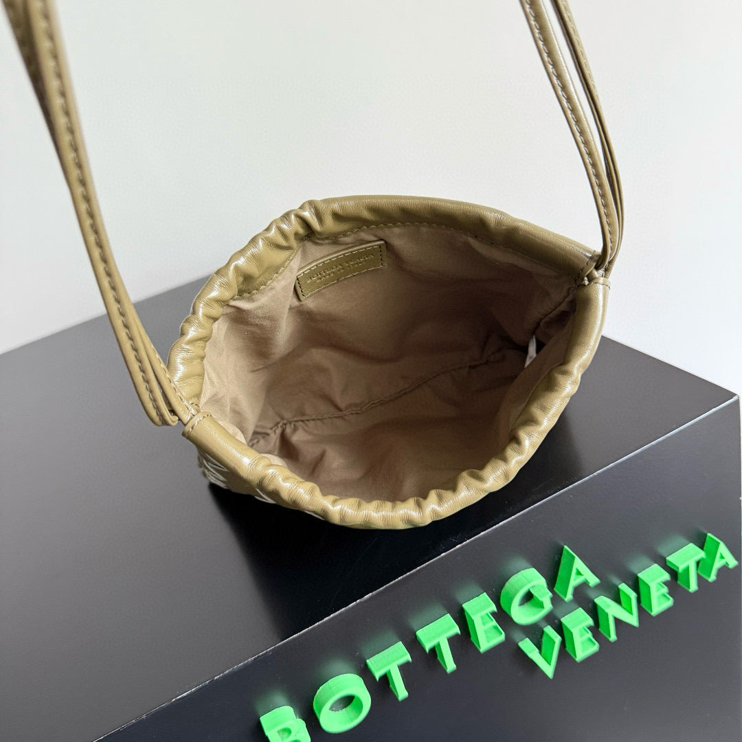 Accessories? Bott V Small Dustbag Premium Everyday Designer Accessory