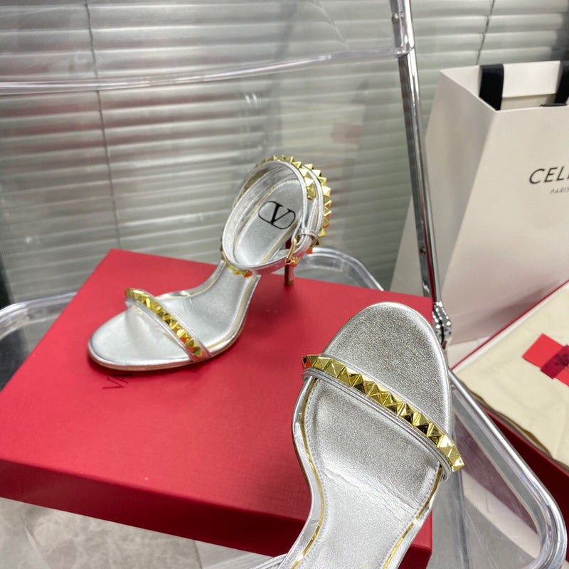 Side profile view of Valentino Garavani luxury piece style No.254