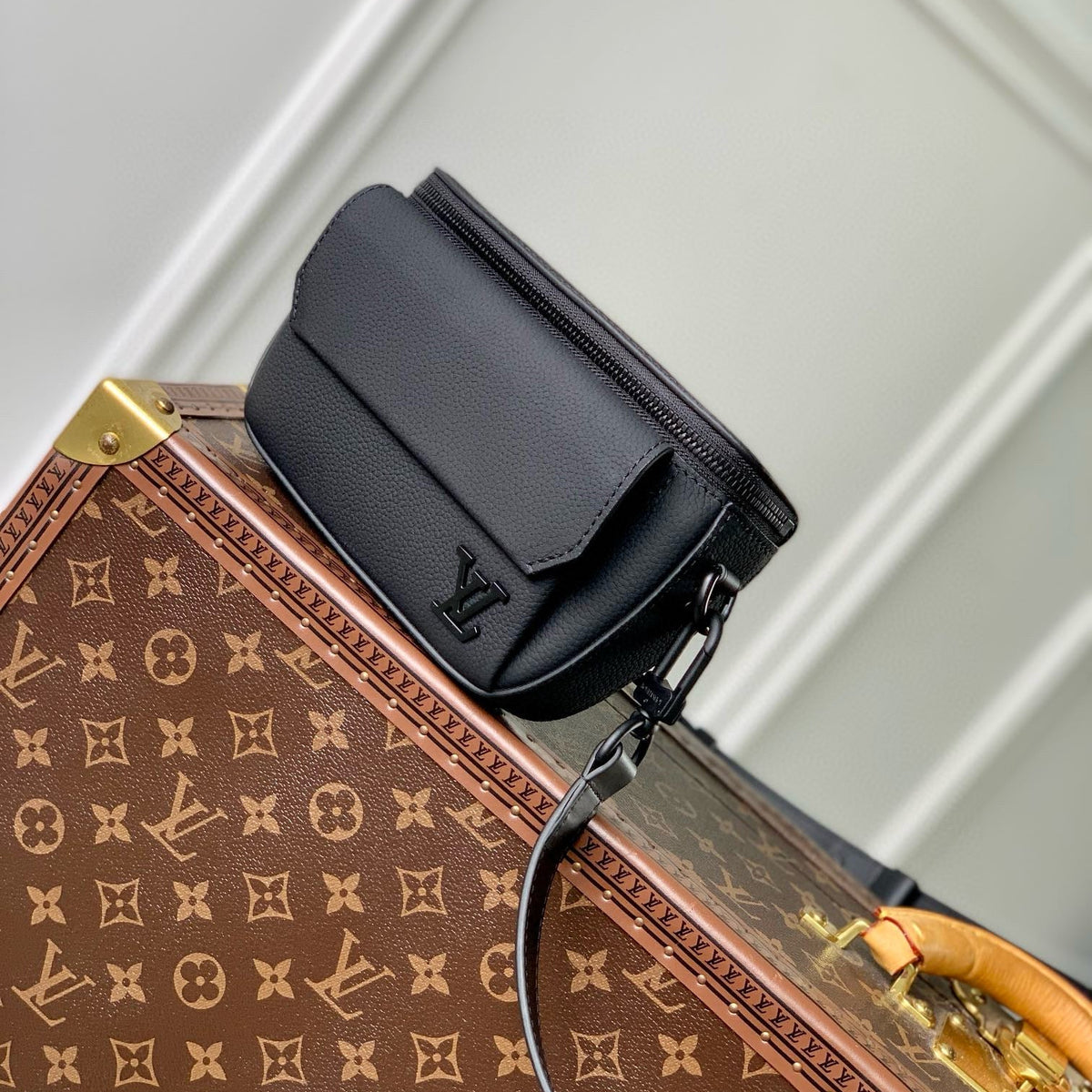 Louis Vuitton Wallets- Louis Vuitton Lou Pilot Wearable Wallet Elegant Everyday Leather Wallet