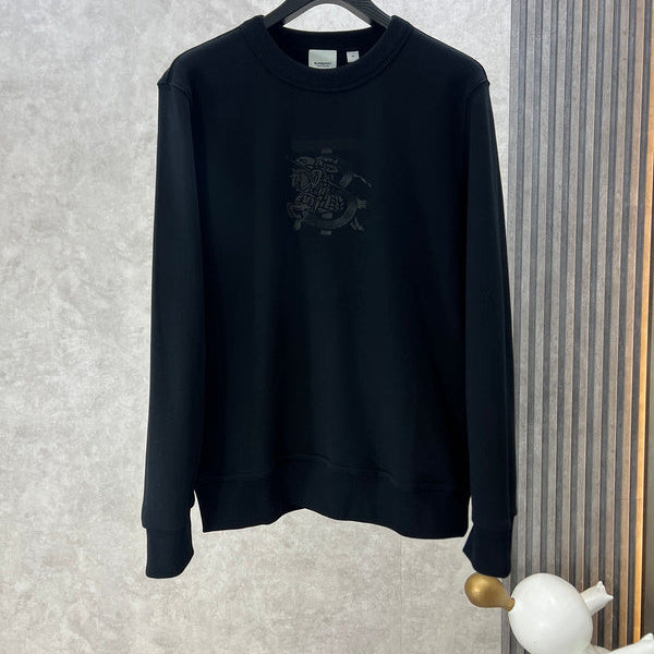 Front view of Burberry luxury piece style No.539