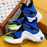 Three-quarter angle view of Louis Vuitton luxury piece style No.117