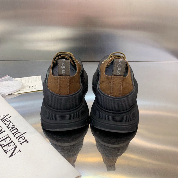 Alexander McQueen shoes Style 303 - close-up of timeless elegant design
