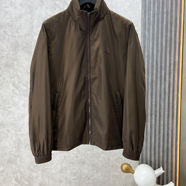 Front view of Burberry luxury piece style No.428
