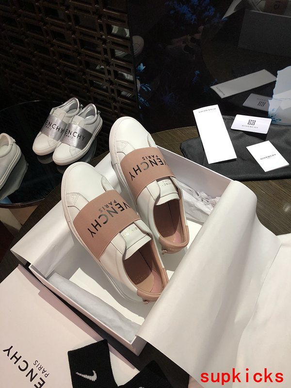 Givenchy Grey Classic Ballet Flats - Side Profile View