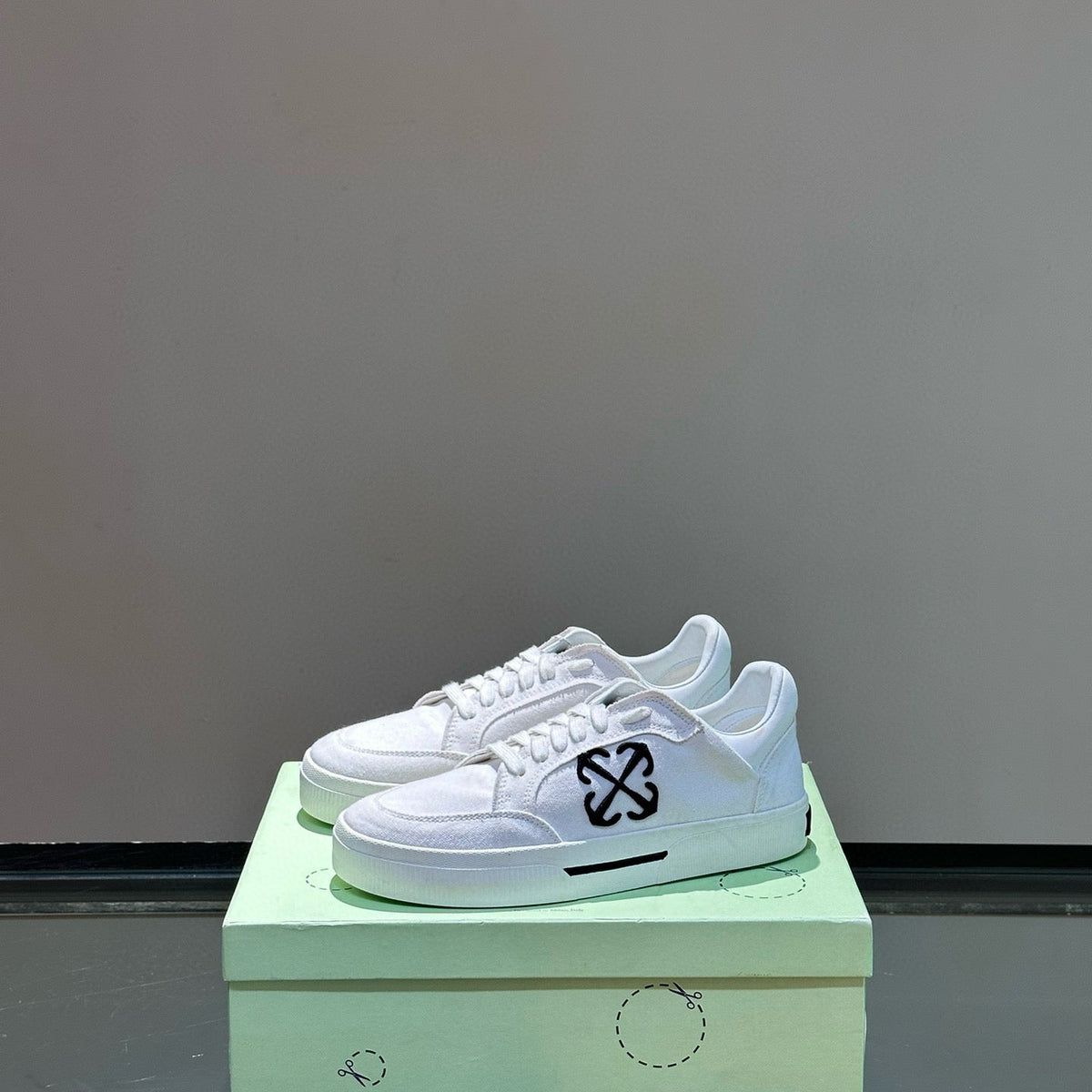 Shoes- Off W Trainers Comfortable Everyday Designer Shoes